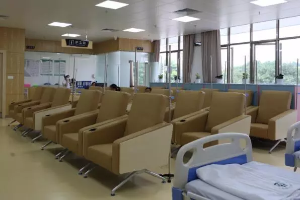 门诊输液停止全面停诊_门诊输液即将全面停止_门诊输液叫停
