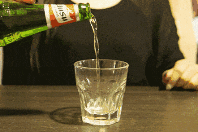 喝乌苏游戏,一场别开生面的喝乌苏游戏体验